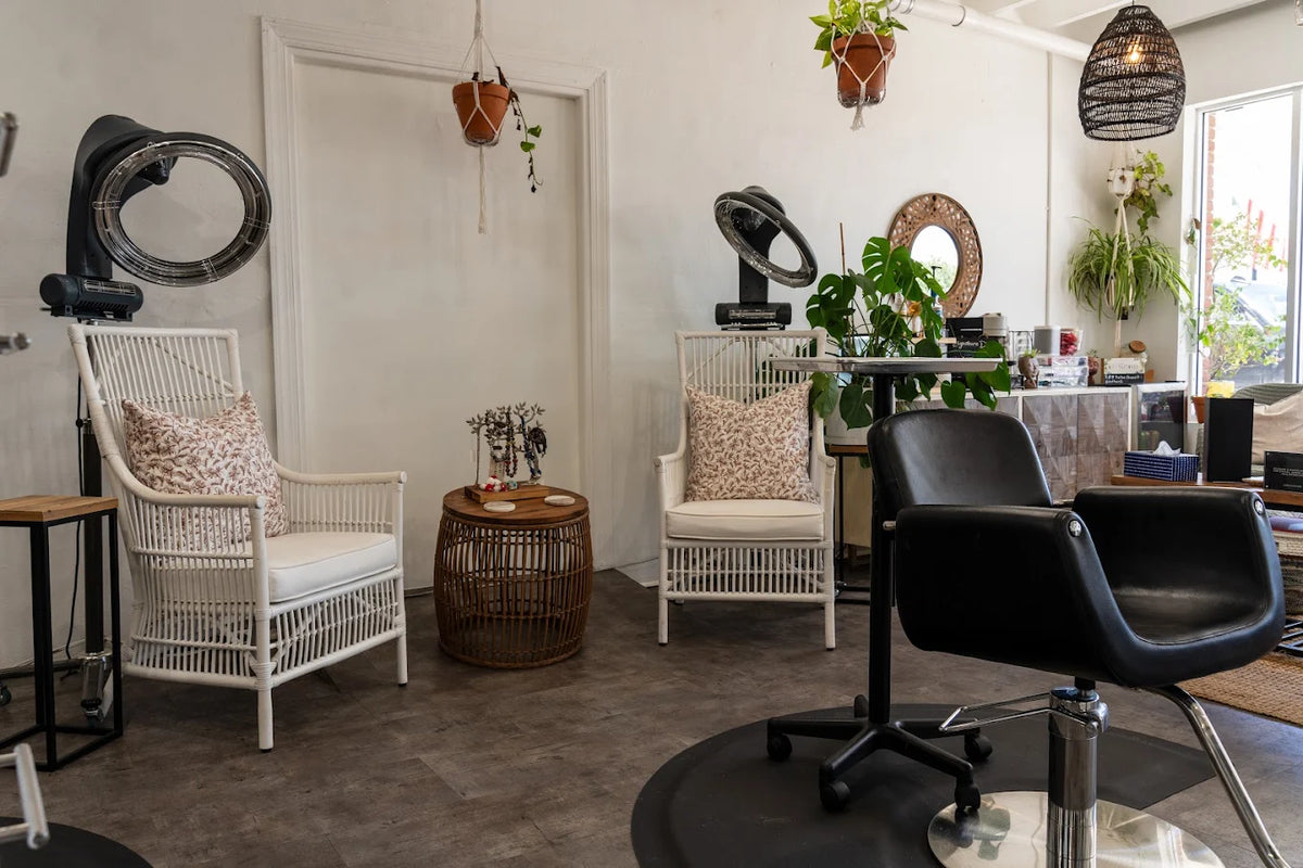 Suri and Noreen Salon boutique experience in Tequesta FL